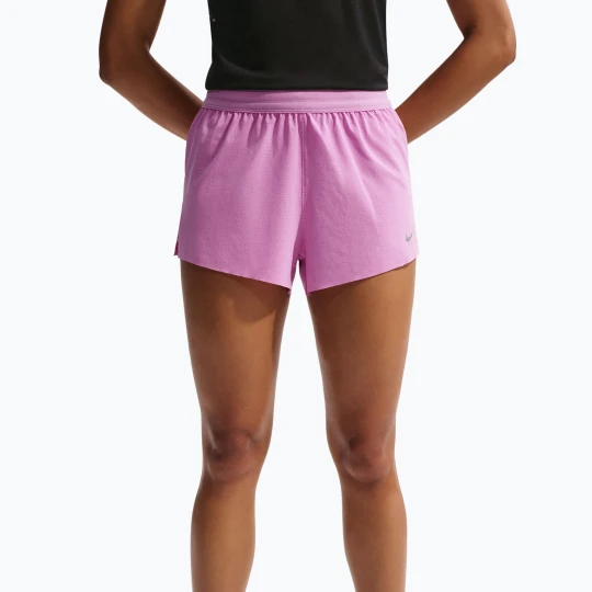 Zdjęcie produktu Spodenki do biegania męskie Nike Swift Breathe Dri-Fit Mid-Rise 2.5" light magenta / photon dust Różowy