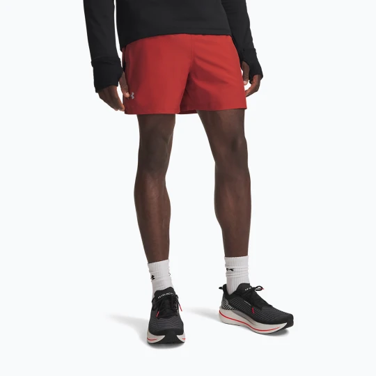 Zdjęcie produktu Spodenki do biegania męskie Under Armour Launch 5" Shorts heritage red / black / reflective