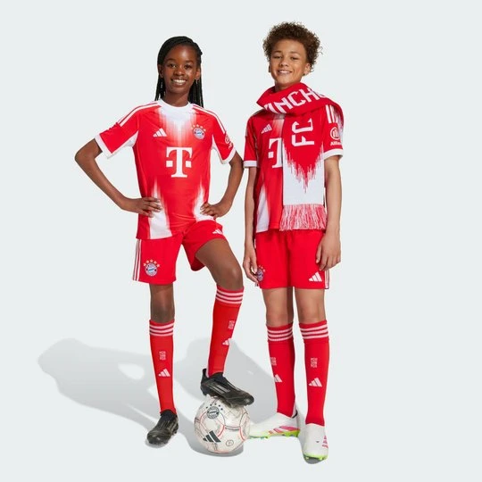 Zdjęcie produktu Spodenki domowe FC Bayern 25/26 Adidas czerwony