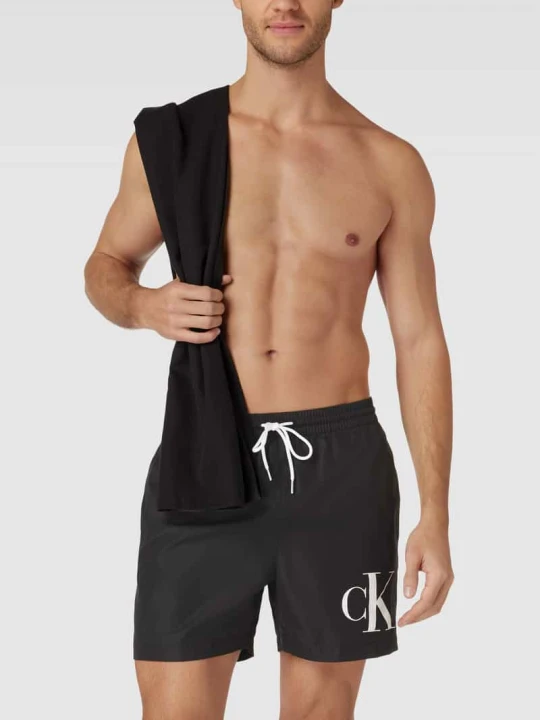 Zdjęcie produktu Kąpielówki i ręcznik plażowy w zestawie Calvin Klein Czarny