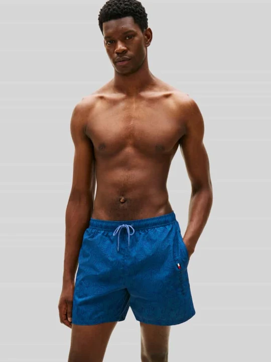 Zdjęcie produktu Spodenki kąpielowe o kroju regular fit z nadrukiem z logo Tommy Hilfiger Ciemnoniebieski