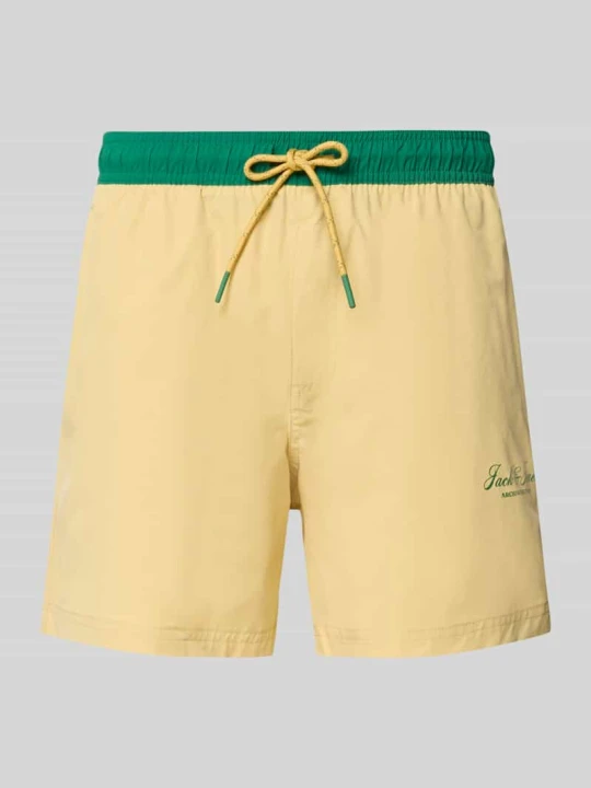Zdjęcie produktu Spodenki kąpielowe z kieszenią z tyłu model 'MAUI' Jack&Jones Żółty