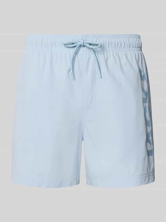 Zdjęcie produktu spodenki kąpielowe z nadrukiem z logo model 'MAUI WAVE' Jack&Jones Jasnoniebieski