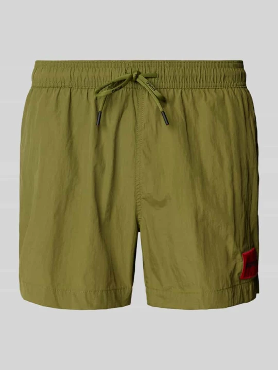 Zdjęcie produktu Spodenki kąpielowe o kroju regular fit z naszywką z logo model ‘DOMINICA’ Hugo Khaki