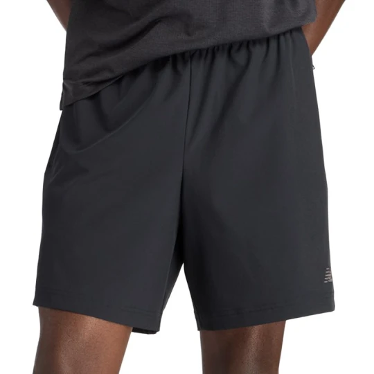 Zdjęcie produktu Spodenki męskie New Balance MB6174CDBK - czarne