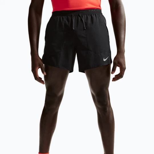 Zdjęcie produktu Spodenki męskie Nike Stride Dri-Fit Brief-Lined 5" Czarny