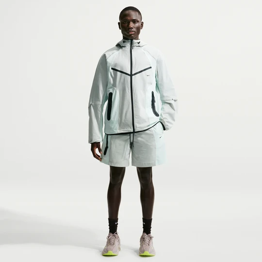 Zdjęcie produktu Spodenki męskie z tkaniny z blokami kolorów Dri-FIT Nike Tech - Szary
