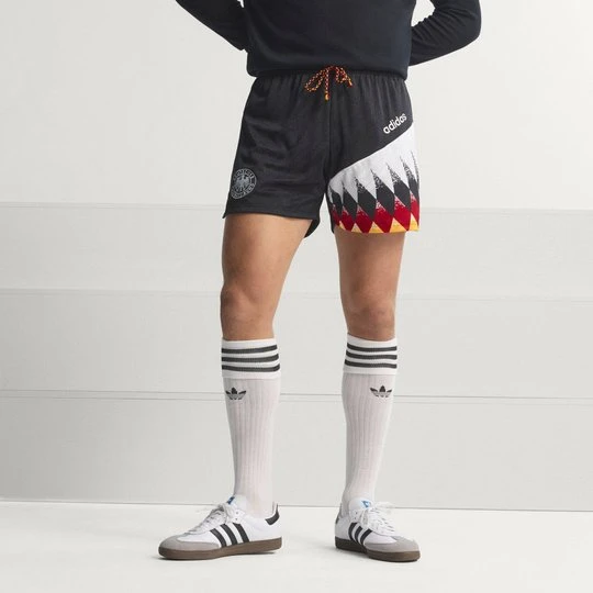 Zdjęcie produktu Spodenki Niemcy 1994 Adidas czarny