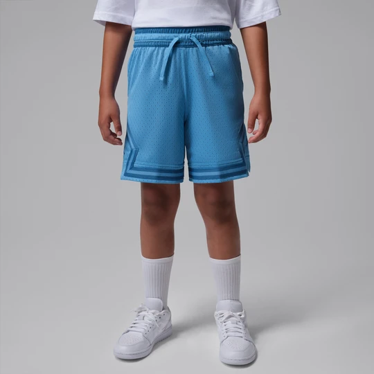 Zdjęcie produktu Spodenki sportowe z motywem otwartego rombu dla dużych dzieci Jordan Dri-FIT - Niebieski