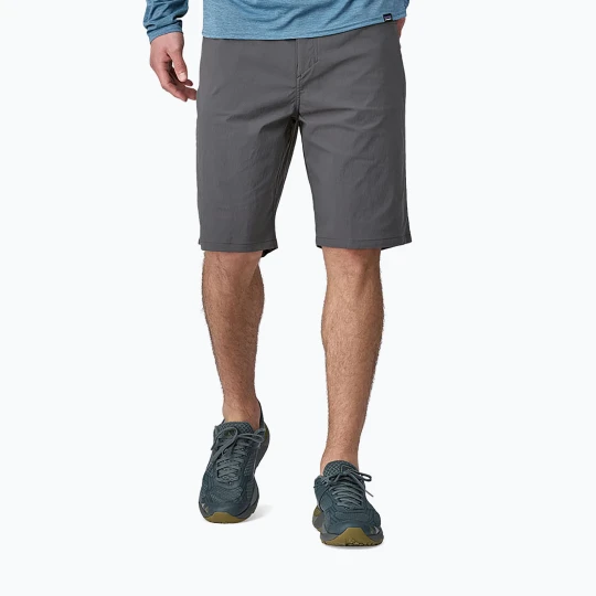 Zdjęcie produktu Spodenki trekkingowe męskie Patagonia Quandary forge grey