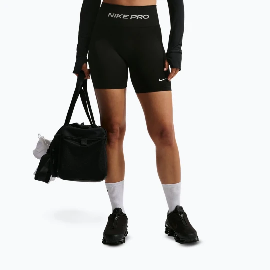 Zdjęcie produktu Spodenki treningowe damskie Nike Pro Seamless High Waisted Biker 5" black / white