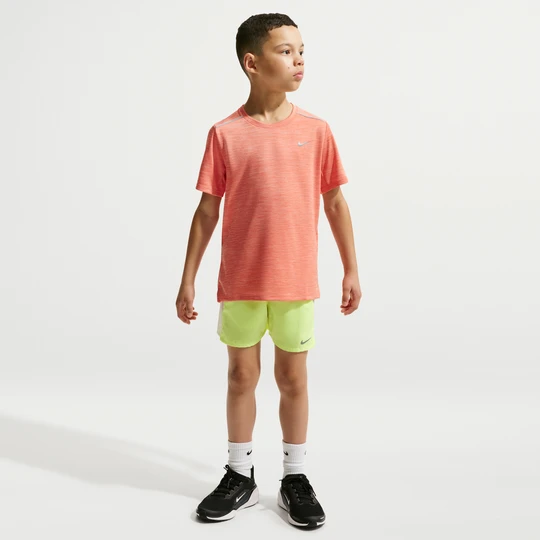 Zdjęcie produktu Spodenki treningowe Nike Miler Dri-FIT dla dużych dzieci - Żółty