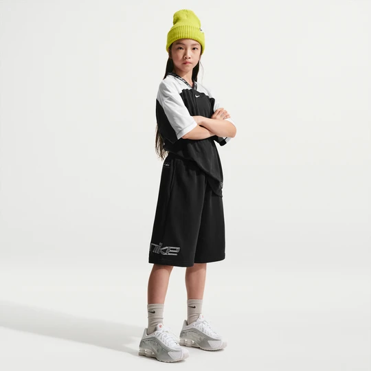 Zdjęcie produktu Spodenki z dzianiny dresowej dla dziewcząt Nike - Czerń