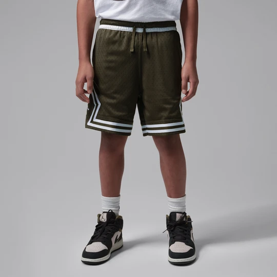 Zdjęcie produktu Spodenki sportowe z motywem otwartego rombu dla dużych dzieci Jordan Dri-FIT - Zieleń
