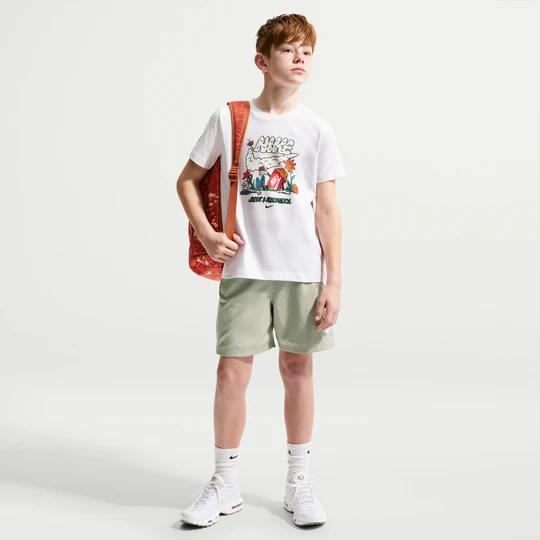 Zdjęcie produktu Spodenki z tkaniny dla dużych dzieci Nike 15 cm - Zieleń
