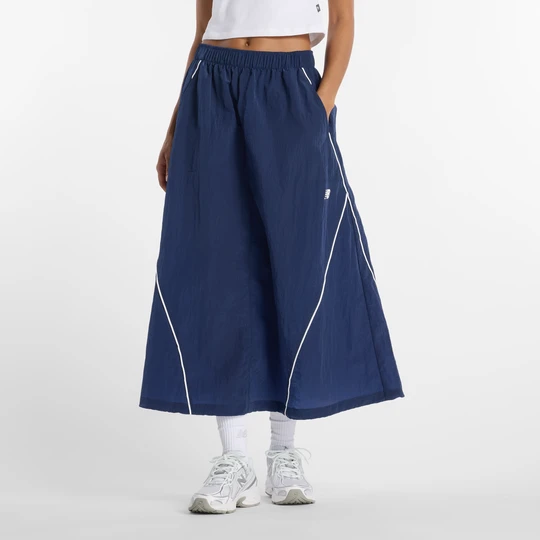 Zdjęcie produktu Spódnica damska New Balance WB61D2OPNNY – granatowa