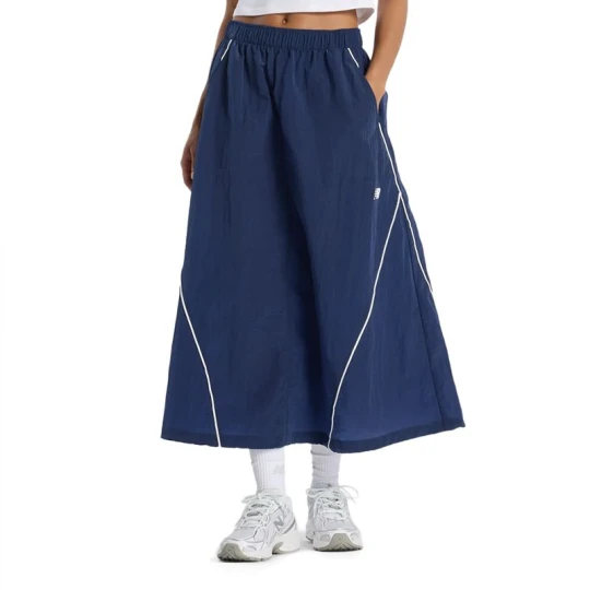 Zdjęcie produktu Spódnica damska New Balance WB61D2OPNNY - granatowa