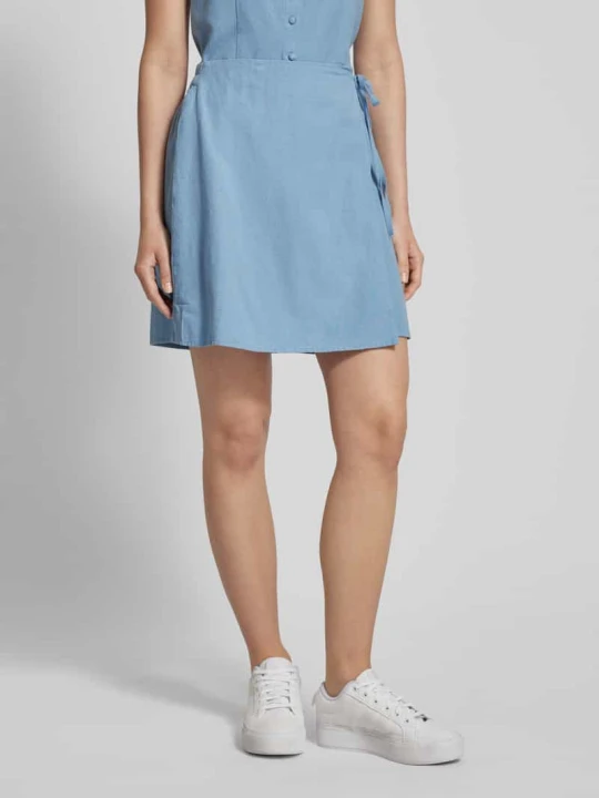 Zdjęcie produktu Spódnica kopertowa w jednolitym kolorze model ‘KAREN’ Pieces