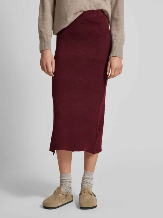Zdjęcie produktu Spódnica midi z dzianiny z rozcięciem model ‘WHITNEY’ Vero Moda Bordowy