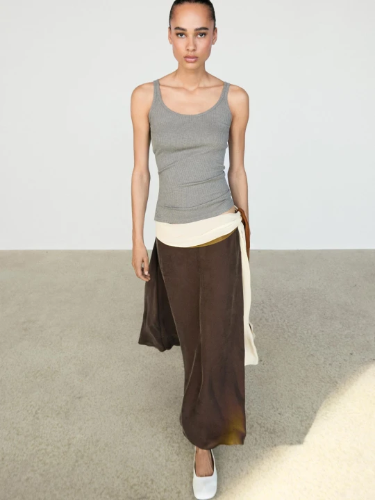 Zdjęcie produktu Spódnica Midi Z Kontrastową Falbaną - Brązowy - Massimo Dutti - Female