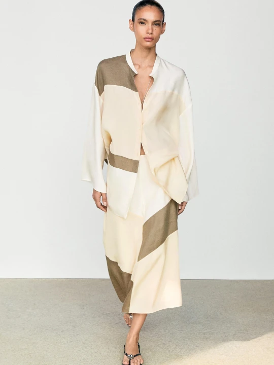 Zdjęcie produktu Spódnica Midi Z Tkaniny O Luźnym Kroju I Wzorem Patchwork - Biały - - Massimo Dutti - Female