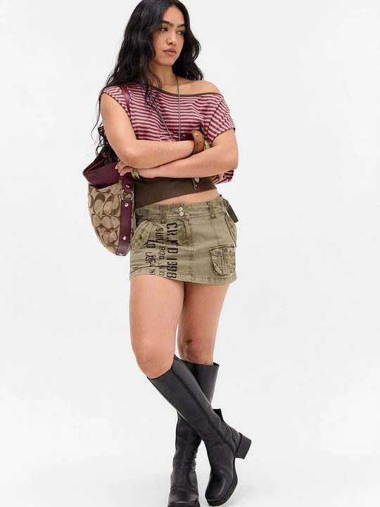 Zdjęcie produktu Spódnica mini BDG Urban Outfitters khaki