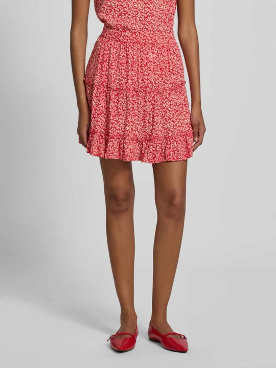 Zdjęcie produktu Spódnica mini o kroju regular fit z elastycznym pasem model ‘NYA’ Pieces Czerwony