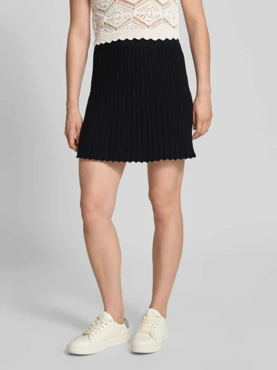 Zdjęcie produktu Spódnica mini z dzianiny z mieszanki bawełny model ‘JOYLYNN’ Pieces Czarny