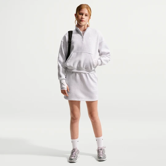 Zdjęcie produktu Spódnica z dzianiny dresowej dla dużych dzieci (dziewcząt) Nike Studio Fleece - Brązowy