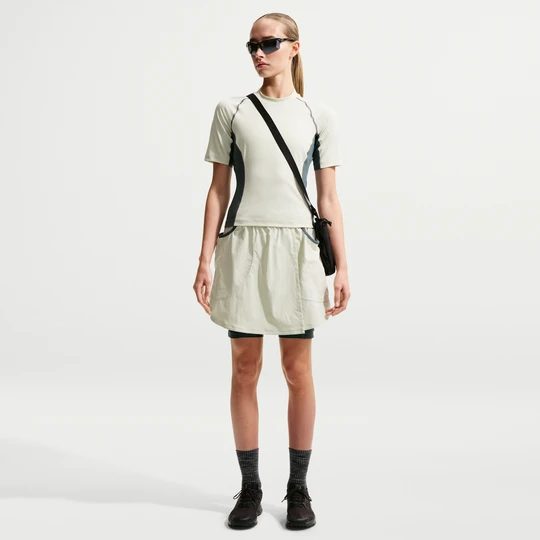 Zdjęcie produktu Spódnico-spodenki damskie Nike ACG „Five Towers” - Zieleń