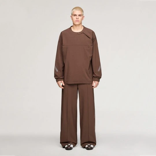 Zdjęcie produktu Spodnie adidas x entire studios Z.N.E. Uniform Woven Dust Cargo