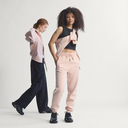 Zdjęcie produktu Spodnie adidas Z.N.E. Blush Pink
