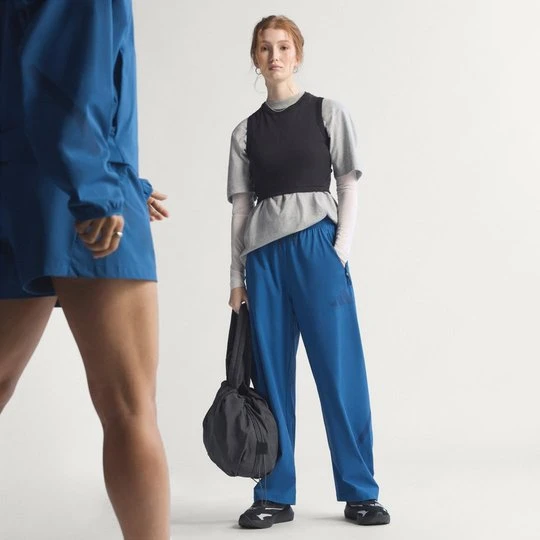 Zdjęcie produktu SPODNIE ADIDAS Z.N.E. Z TKANINY Dusky Petrol