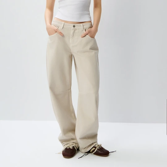 Zdjęcie produktu Spodnie baggy low waist kremowe House kremowy