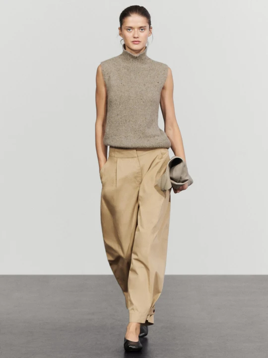 Zdjęcie produktu Spodnie Barrel Fit Z Regulowanym Dołem - Beżowy - Massimo Dutti - Female