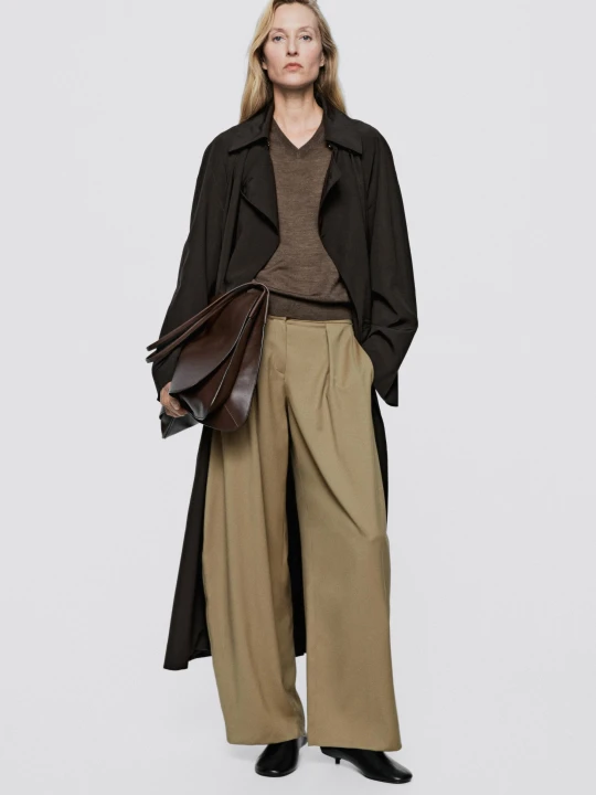 Zdjęcie produktu Spodnie Barrel Fit Z Zaszewkami – Limited Edition - Piaskowy - Massimo Dutti - Female
