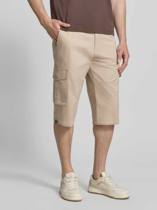 Zdjęcie produktu Spodnie capri cargo z kieszeniami z patką Bugatti Beżowy