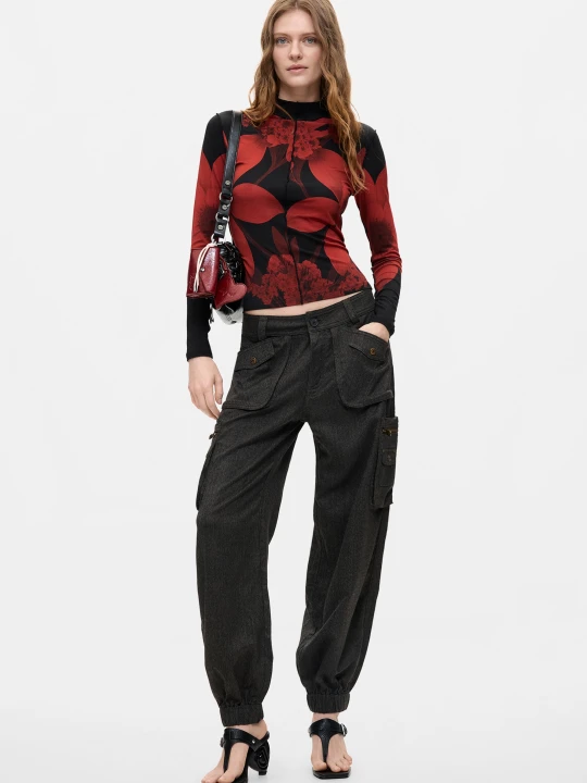 Zdjęcie produktu spodnie cargo jogger Desigual czarny