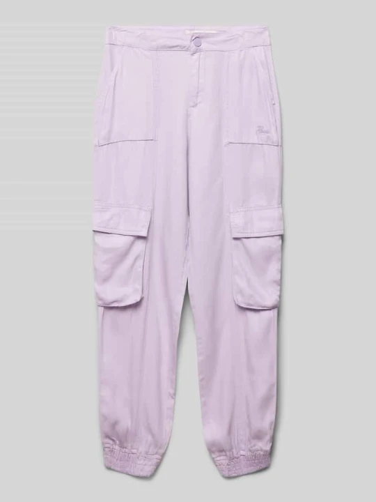 Zdjęcie produktu Spodnie cargo o kroju baggy fit z wyhaftowanymi logo Guess Jasnofioletowy