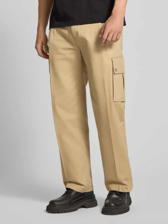 Zdjęcie produktu Spodnie cargo o kroju regular fit z wpuszczanymi kieszeniami model ‘Graysen’ Hugo Beżowy