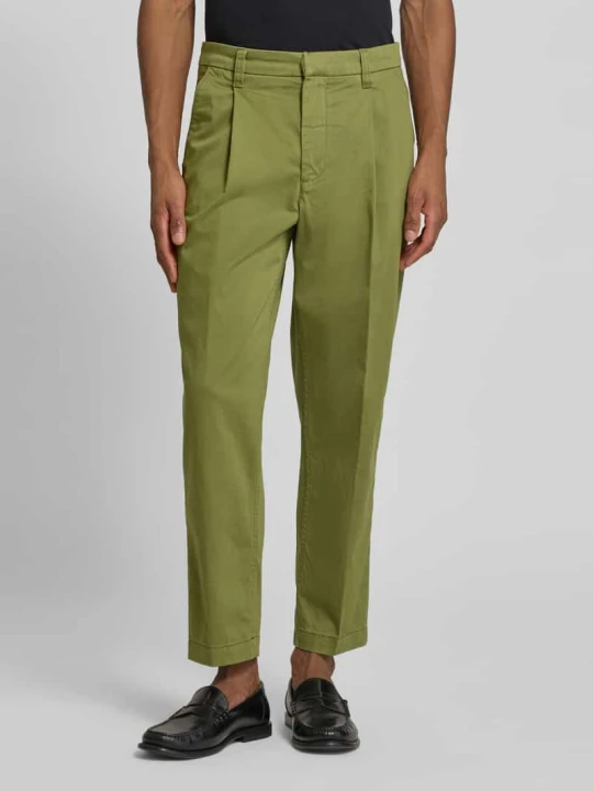 Zdjęcie produktu Spodnie chino z mieszanki bawełny, krój regular fit, model 'TAAMIR PLEATED' ARMEDANGELS Oliwkowy