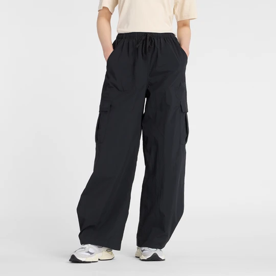 Zdjęcie produktu Spodnie damskie New Balance WP53504BK – czarne
