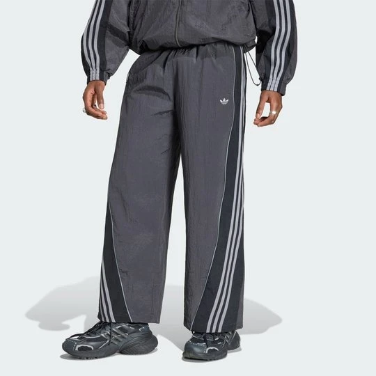 Zdjęcie produktu SPODNIE DRESOWE ADILENIUM SEZON 5 Adidas Utility Black