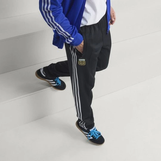 Zdjęcie produktu Spodnie dresowe Argentyna Originals Adidas czarny