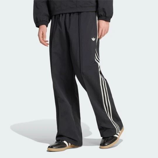 Zdjęcie produktu SPODNIE DRESOWE BRITCORE Adidas czarny