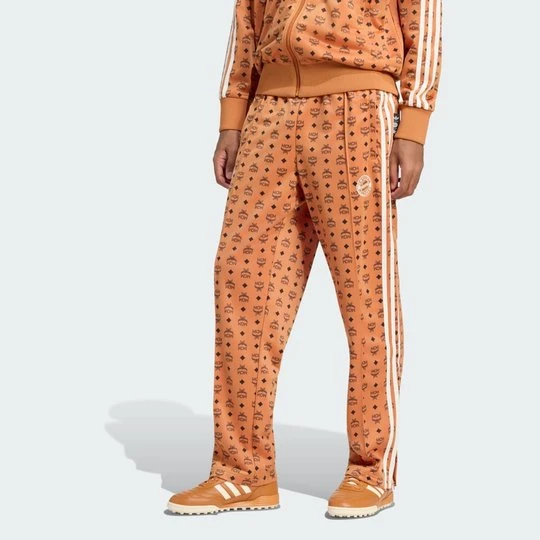 Zdjęcie produktu Spodnie dresowe FC Bayern Monachium 26 / 27 MCM Adidas Tech Copper