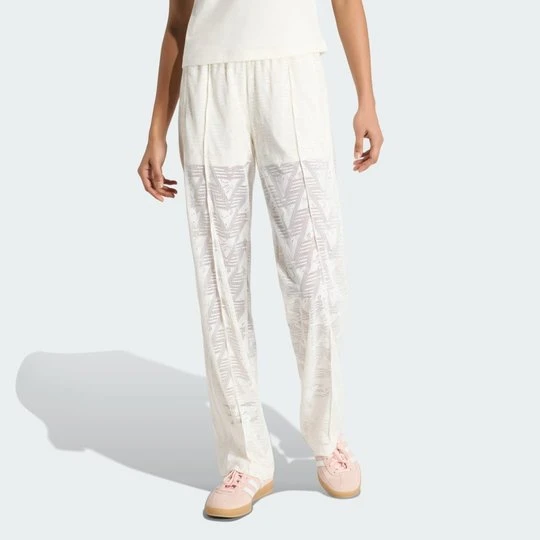 Zdjęcie produktu SPODNIE DRESOWE FIREBIRD CLASSIC LACE Adidas Cloud White