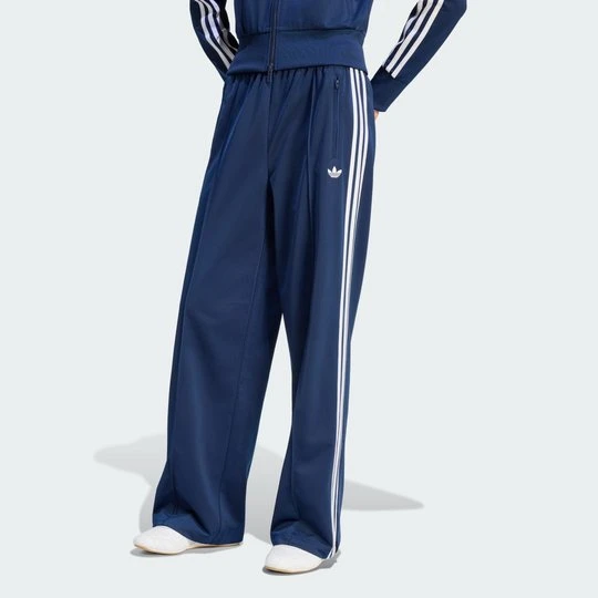 Zdjęcie produktu Spodnie dresowe Firebird Loose Adidas