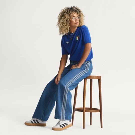 Zdjęcie produktu SPODNIE DRESOWE FIREBIRD TRACK PANT DENIM Adidas Blue Denim