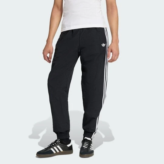 Zdjęcie produktu SPODNIE DRESOWE FIREBIRD WOVEN Adidas czarny